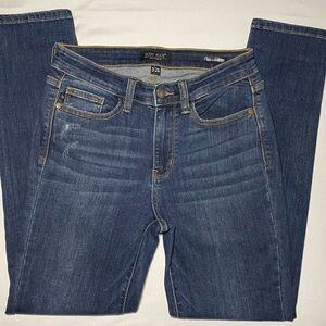 Judy Blue Relaxed Fit Jeans Size 3/26